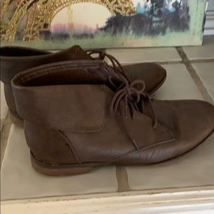 Brown bootie